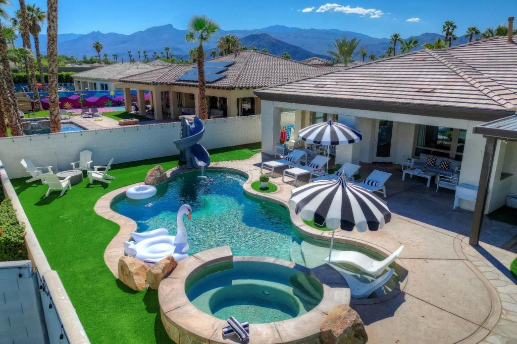 48678 Cascade Street