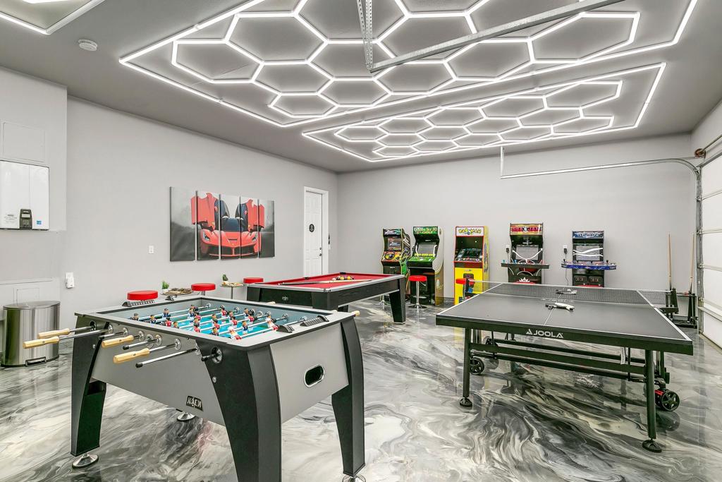 48678 Cascade Street