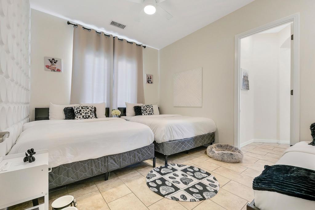 48678 Cascade Street