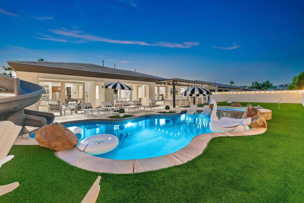 48678 Cascade Street