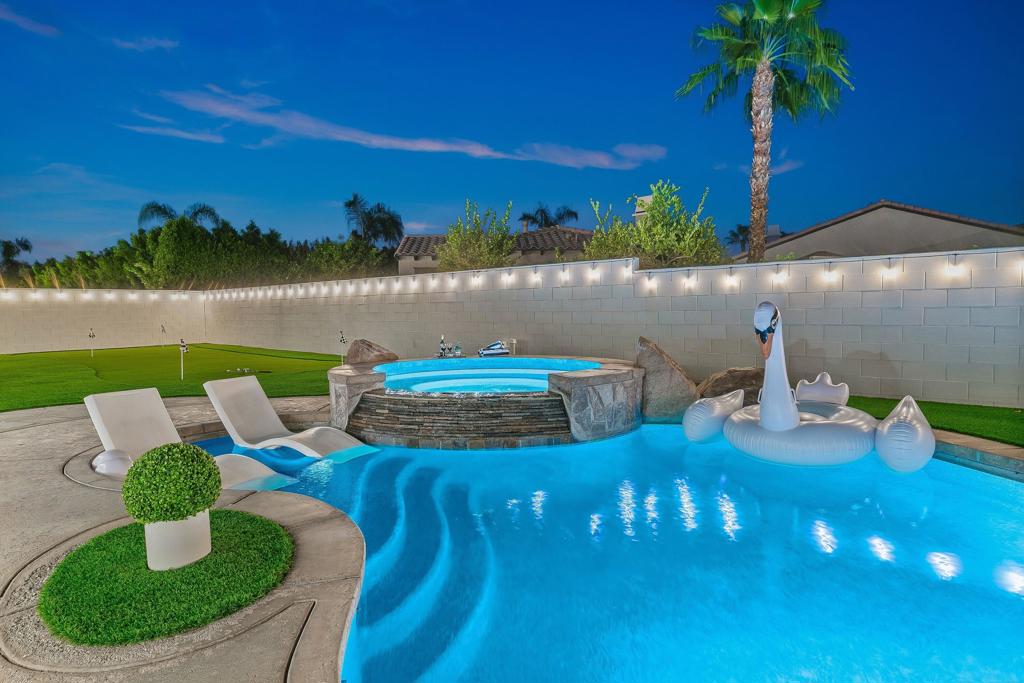 48678 Cascade Street