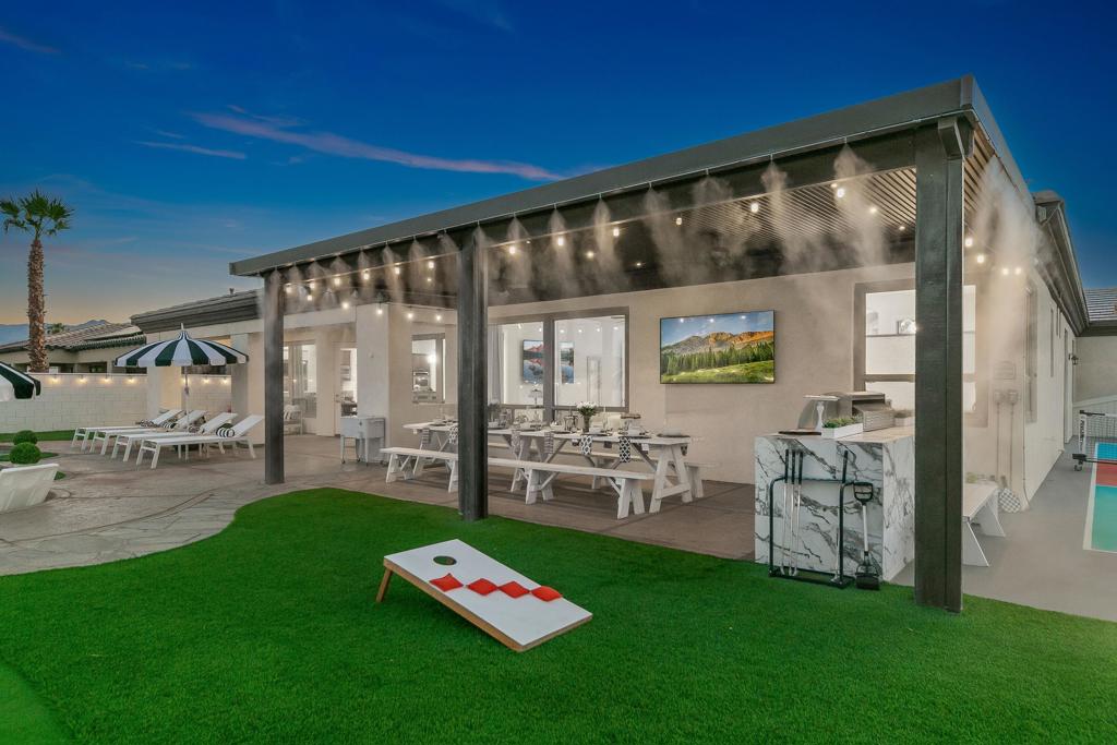 48678 Cascade Street