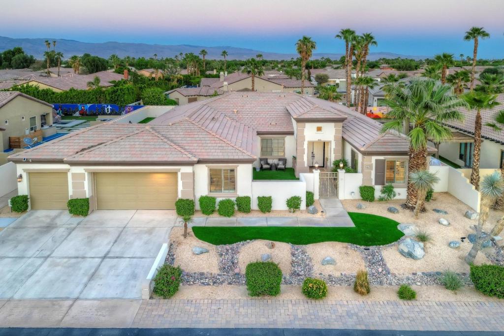 48678 Cascade Street