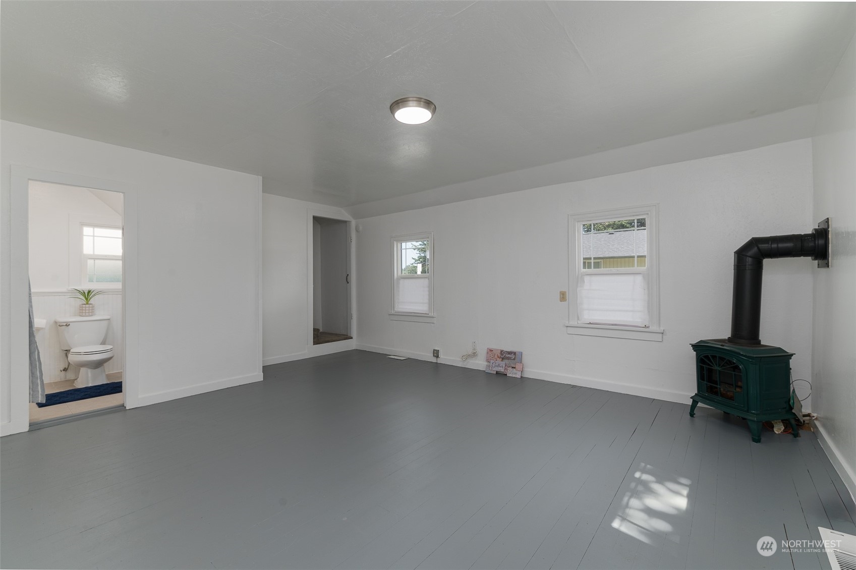 704 Roeder Street