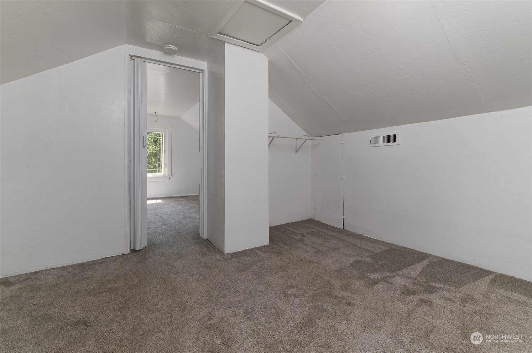704 Roeder Street
