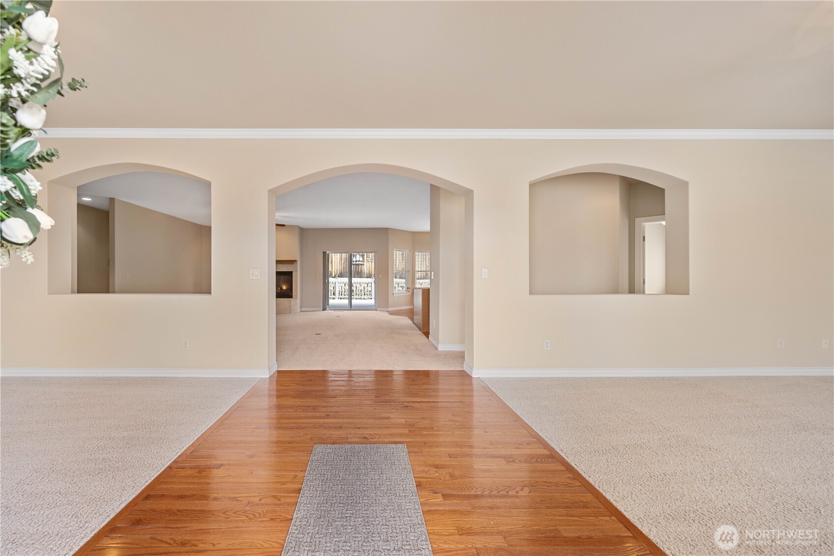 1557 Harrington Lane
