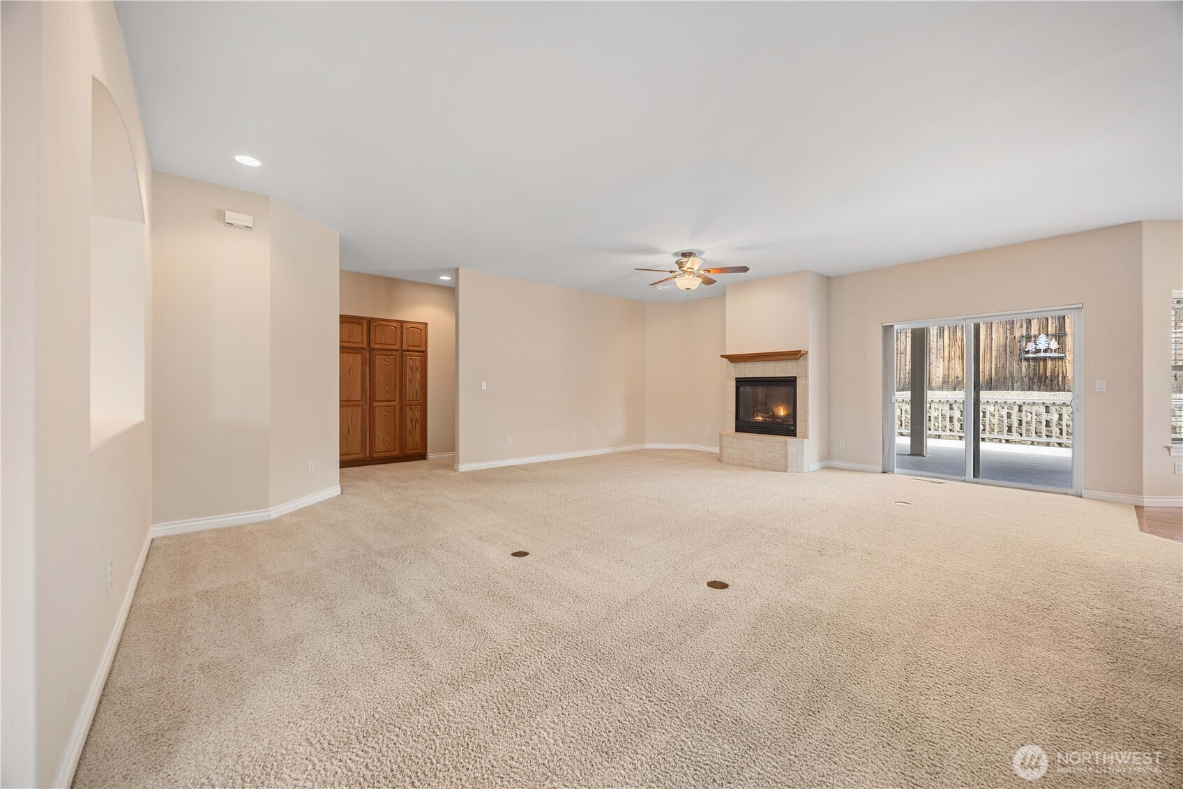 1557 Harrington Lane
