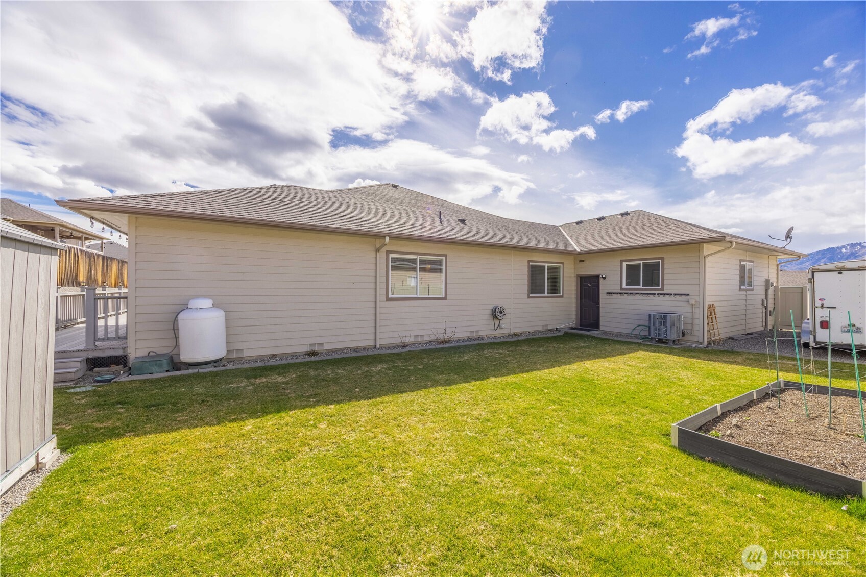 1557 Harrington Lane