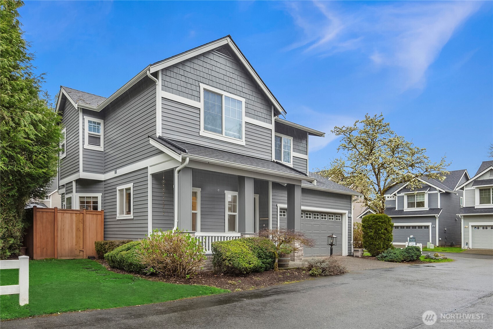 500 Newport Way NW