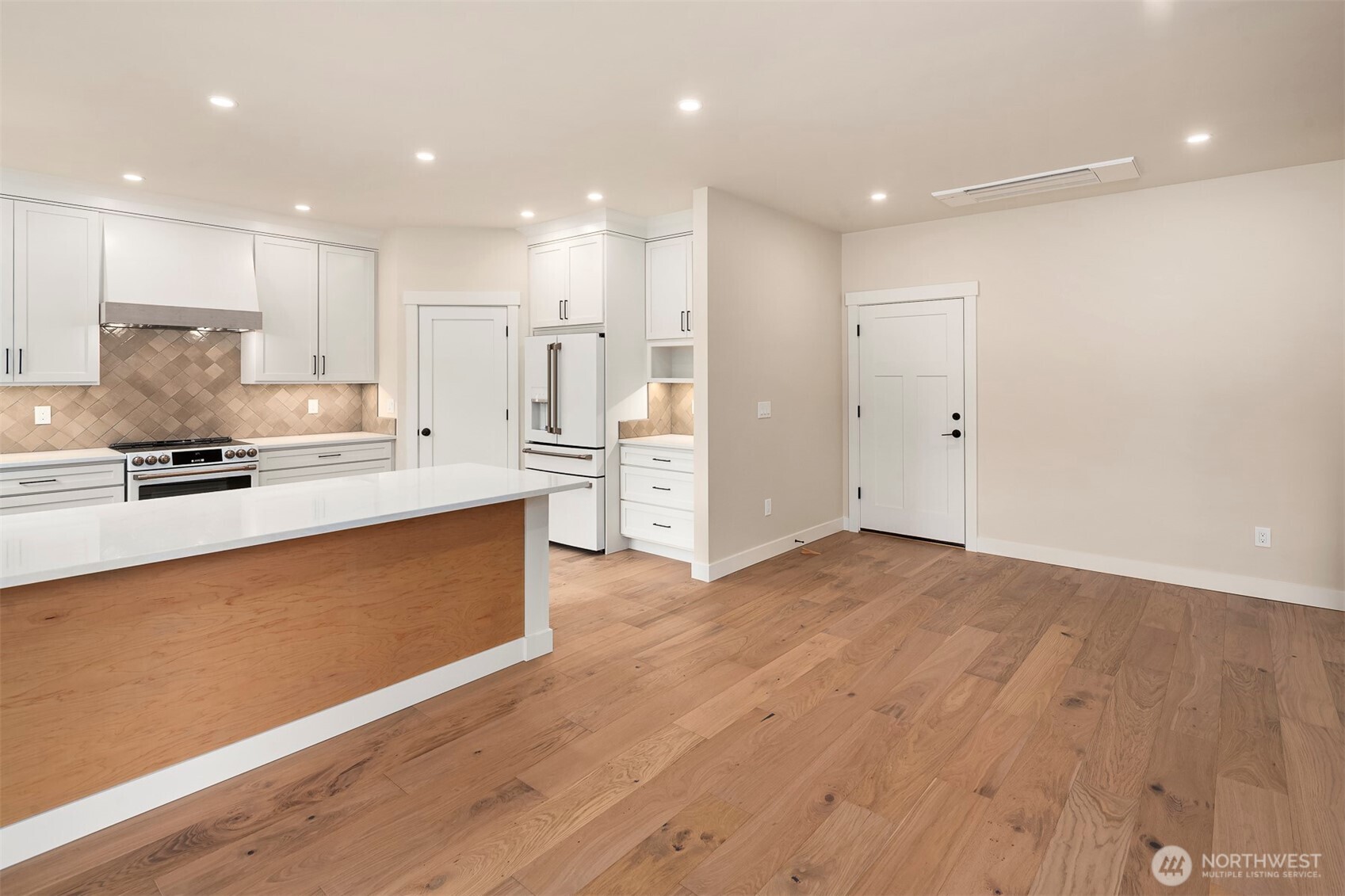 23155 SE 49th Court