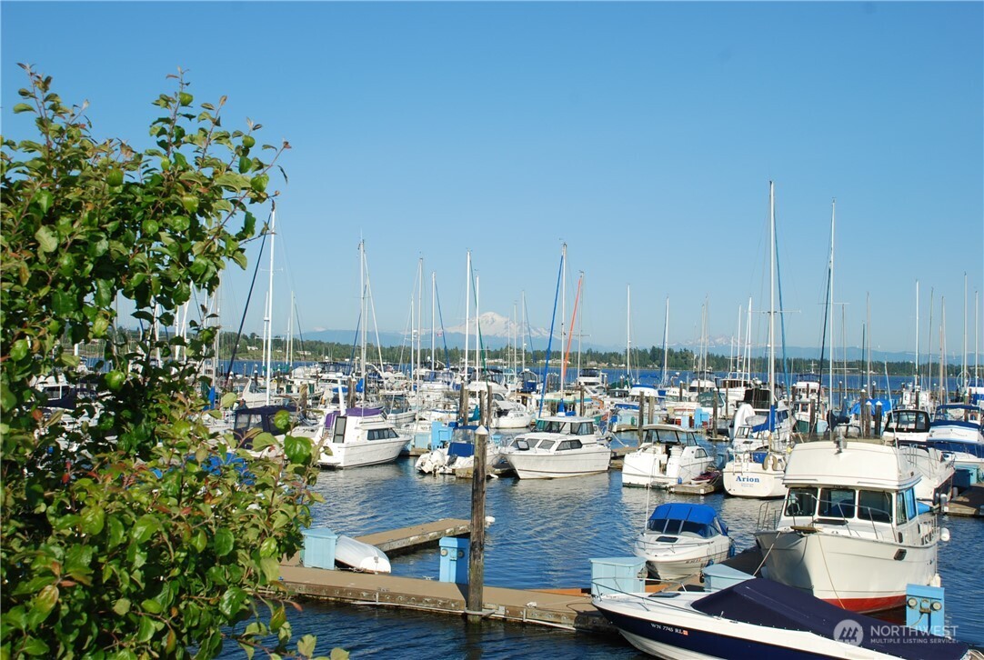 9540 Semiahmoo Parkway Unit: L5