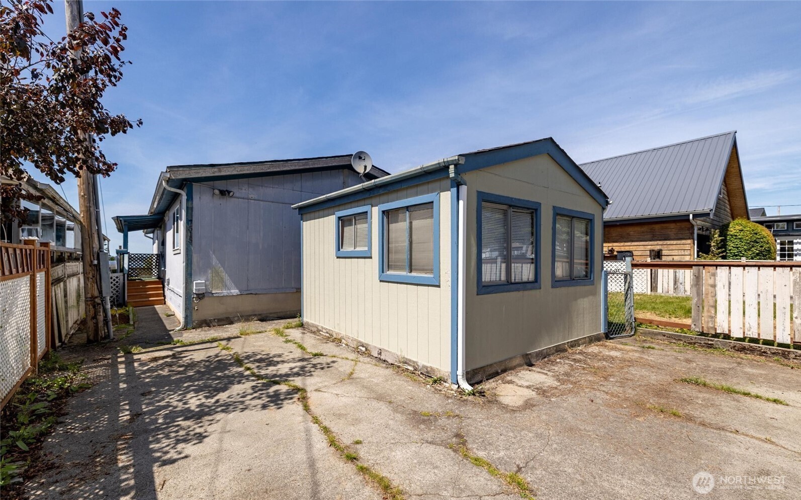 7515 Sunset Drive