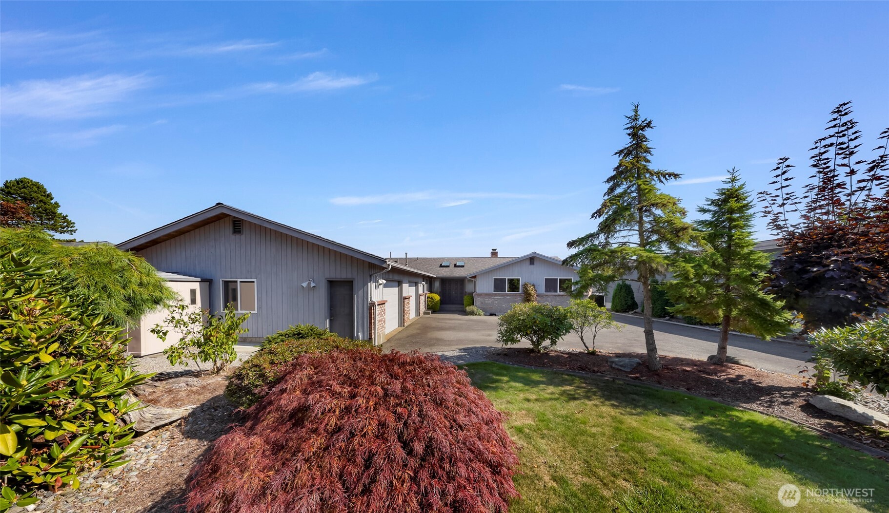 8059 Comox Road