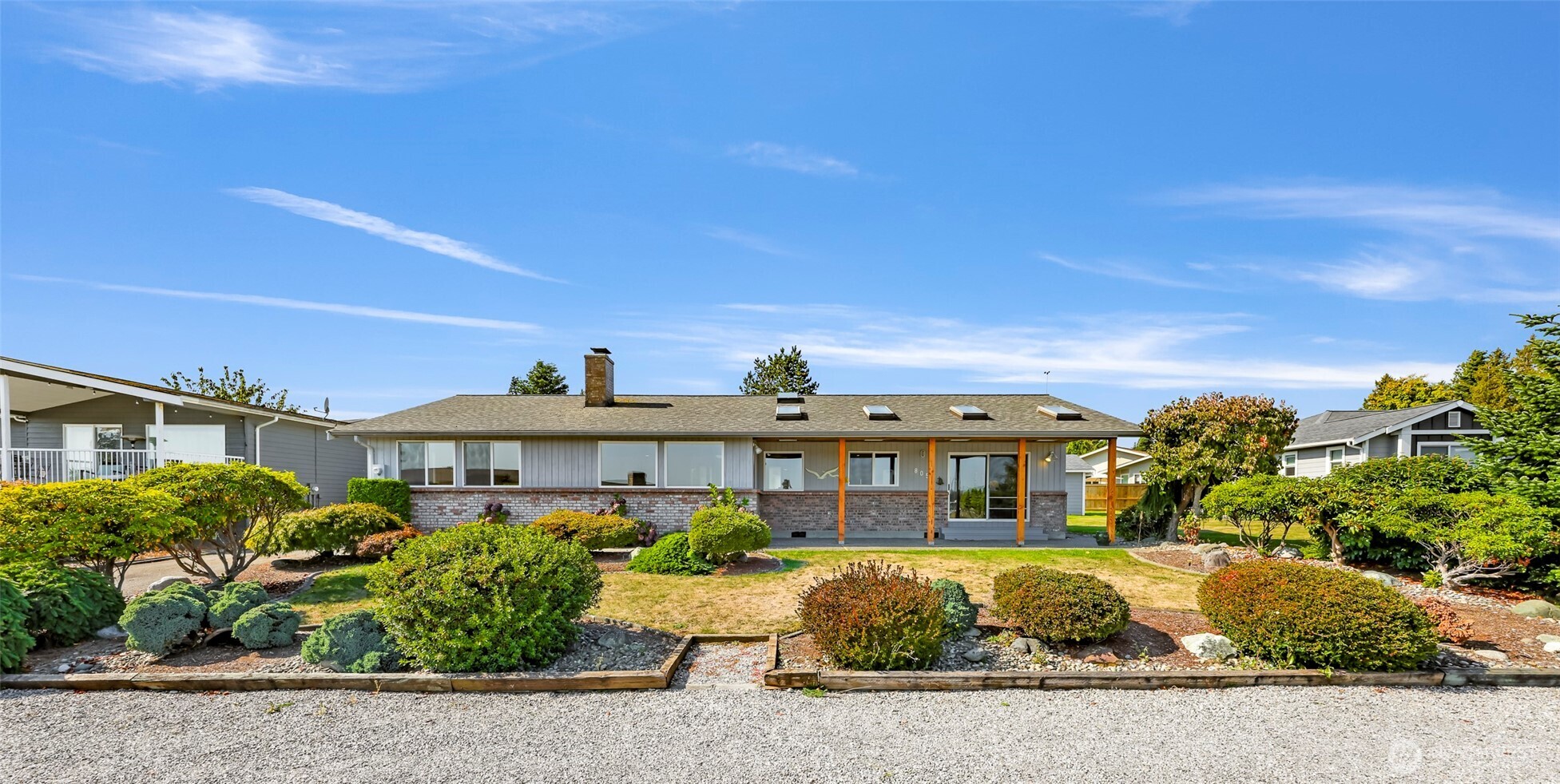 8059 Comox Road