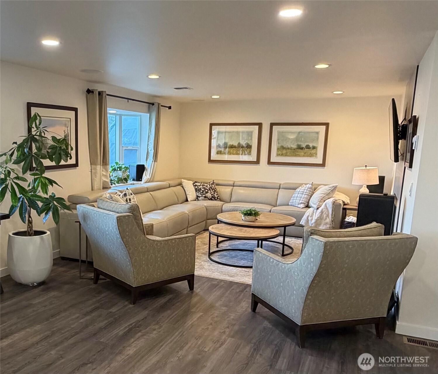 432 8th Street
