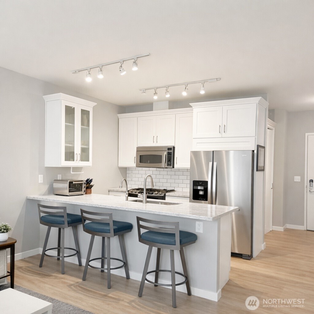 1414 12th Avenue Unit: 411