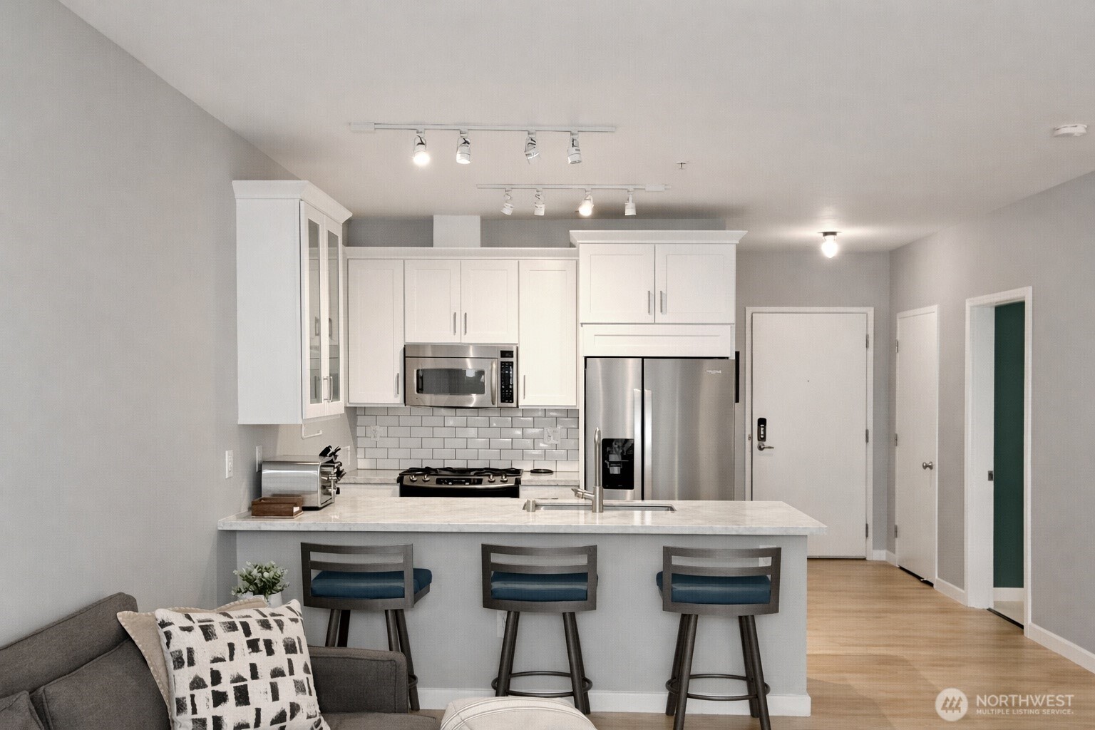 1414 12th Avenue Unit: 411