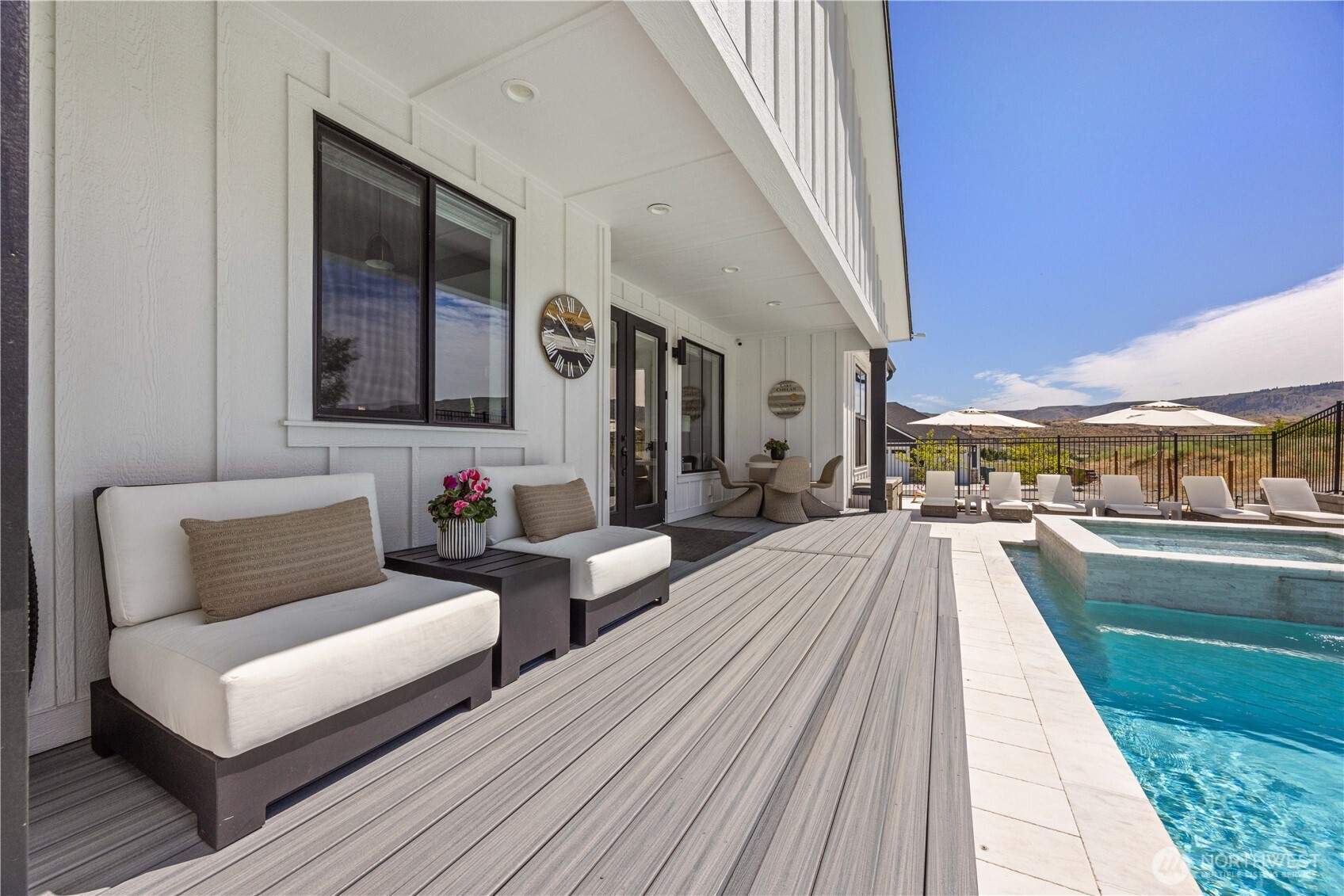 1118 Sunset Lane