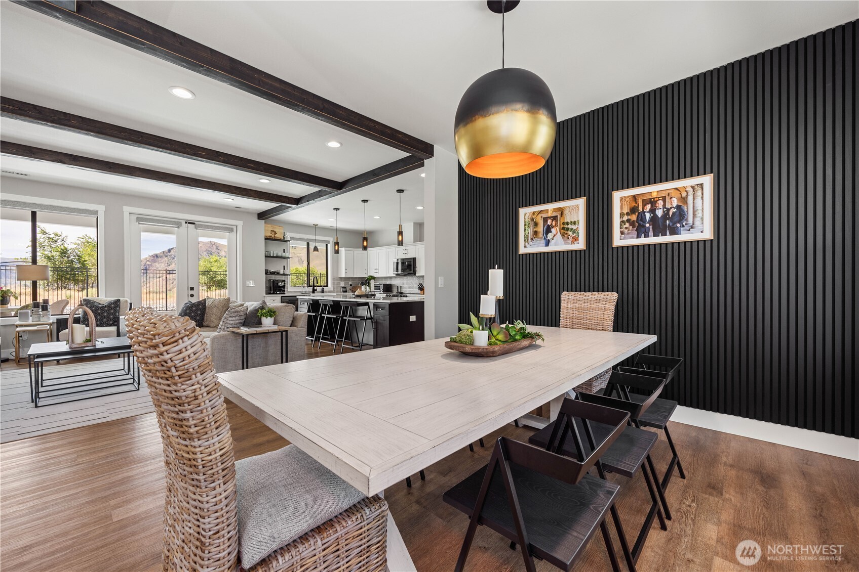 1118 Sunset Lane