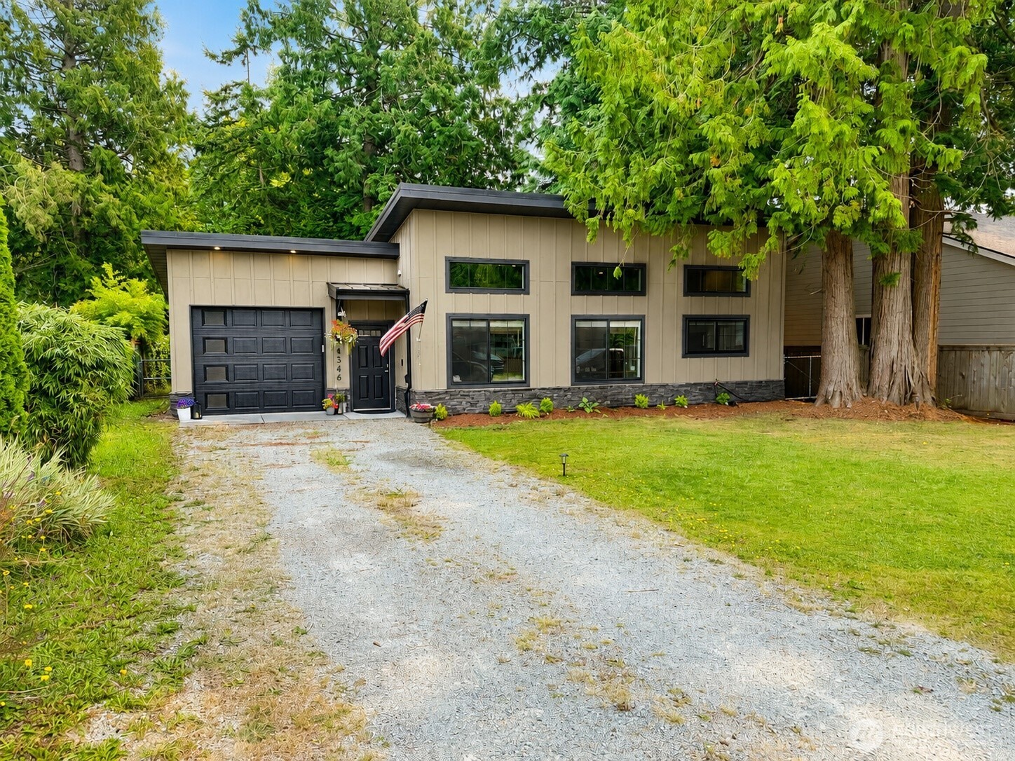 4546 Decatur Drive