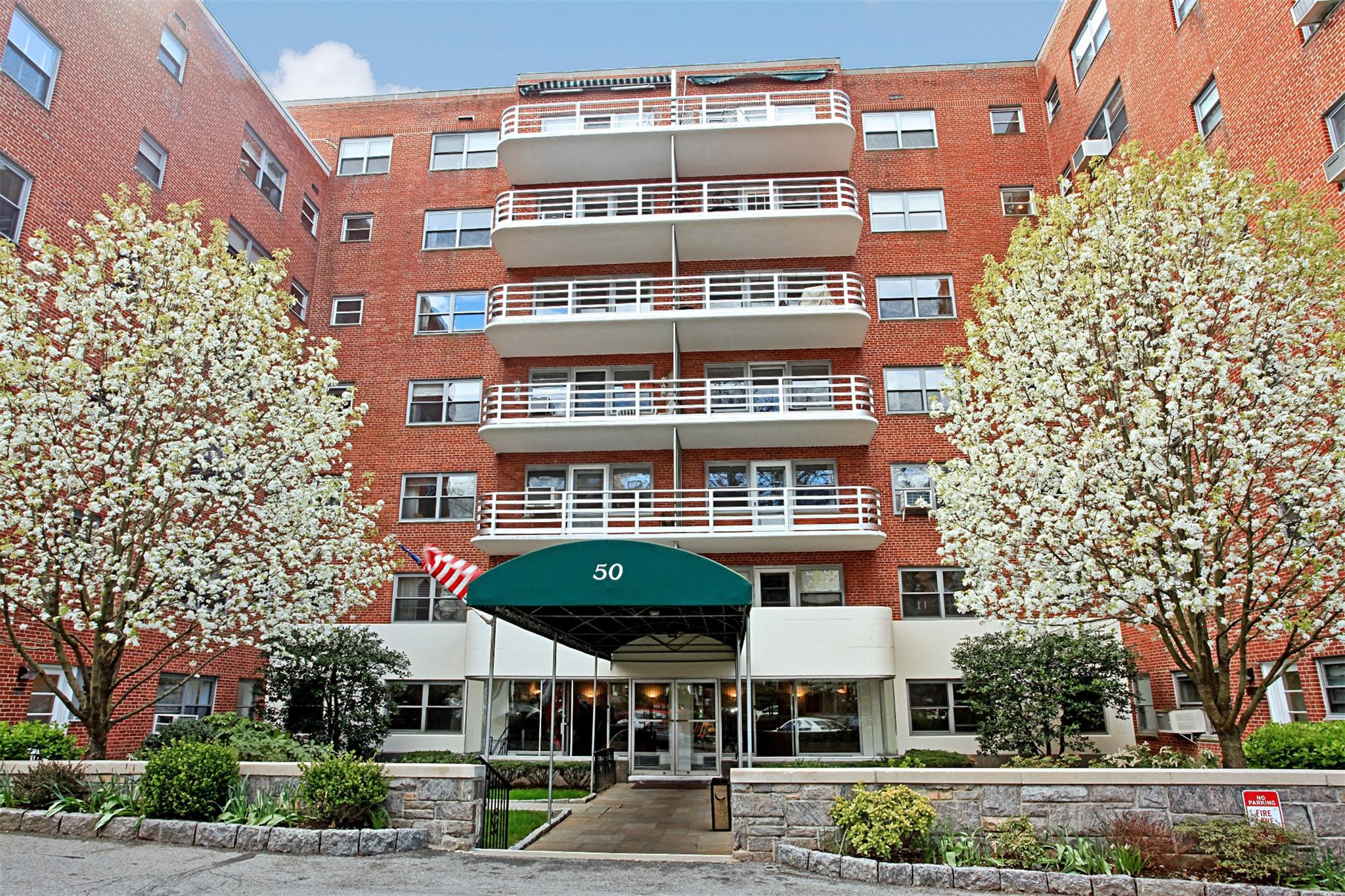 50 Popham Road Unit: 4E