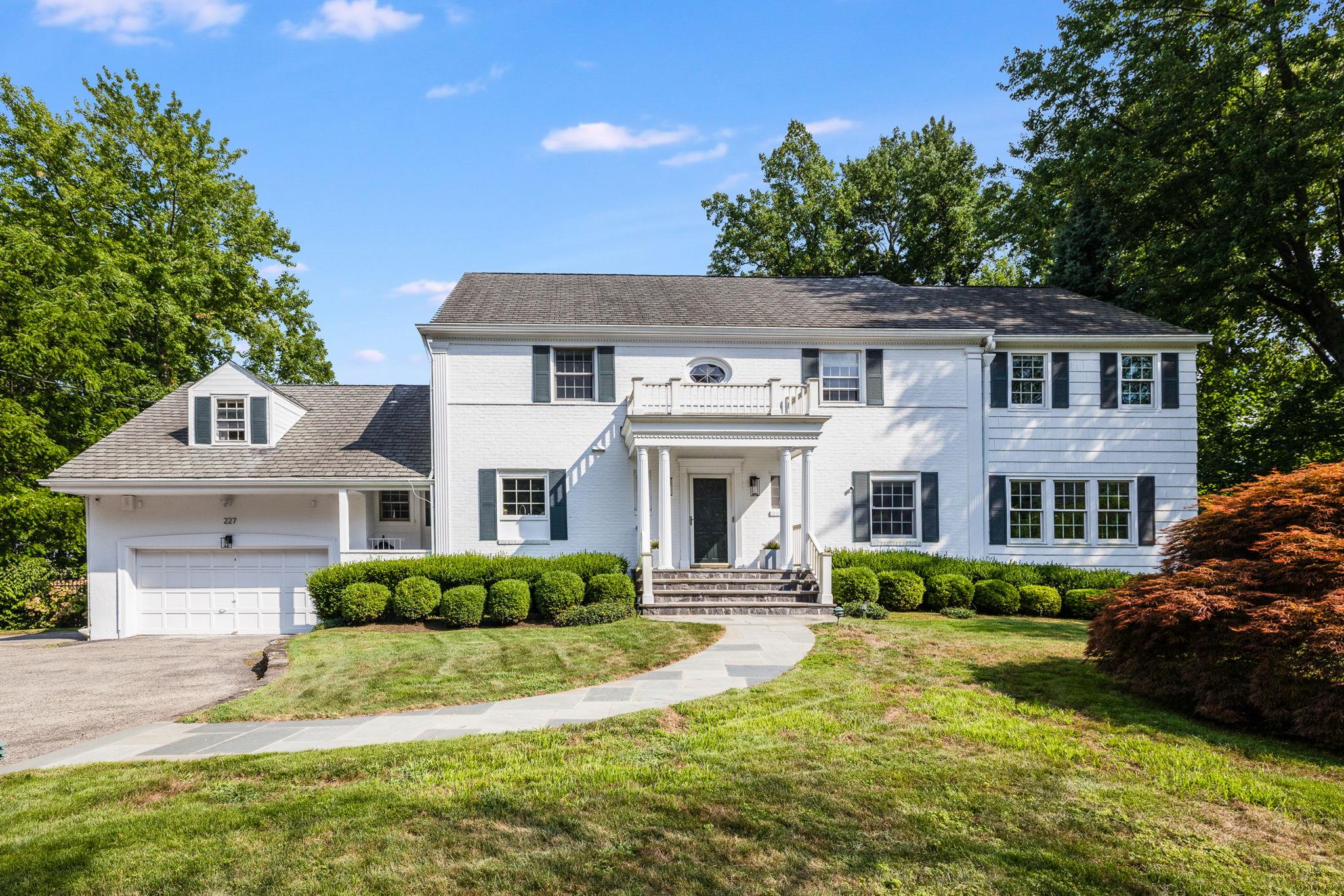 227 Griffen Avenue