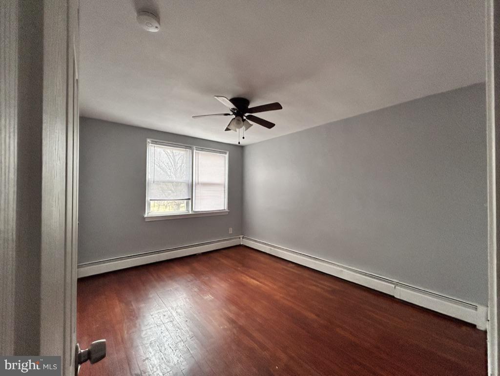 2851 Edgecombe Cir N