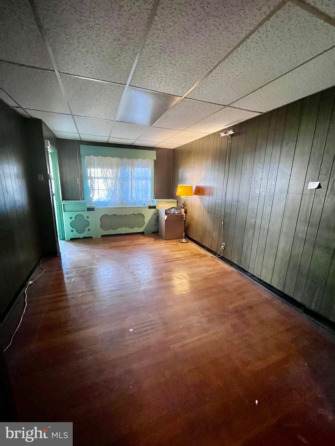 507 E Cold Spring Ln