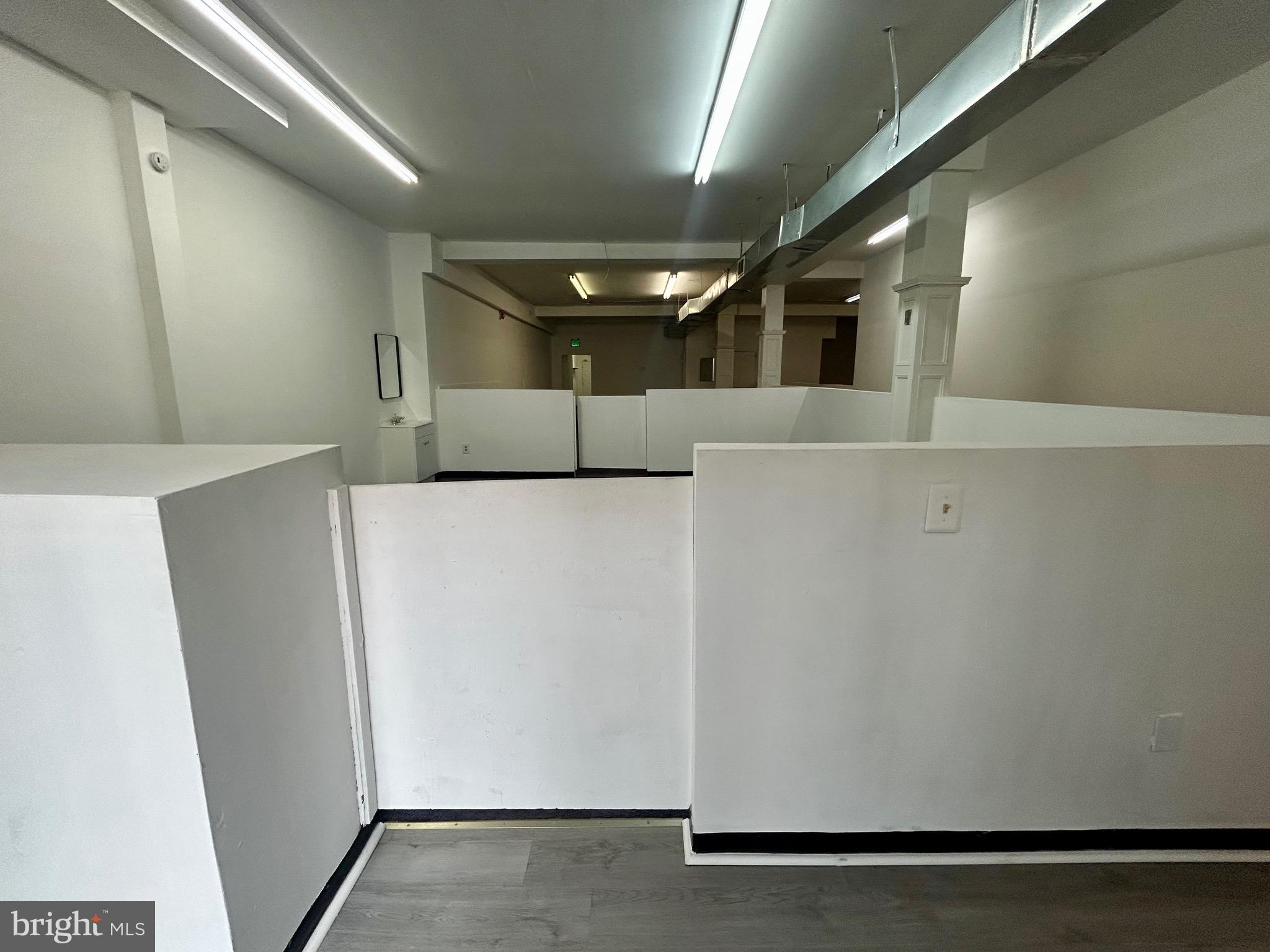 1413 W BALTIMORE STREET