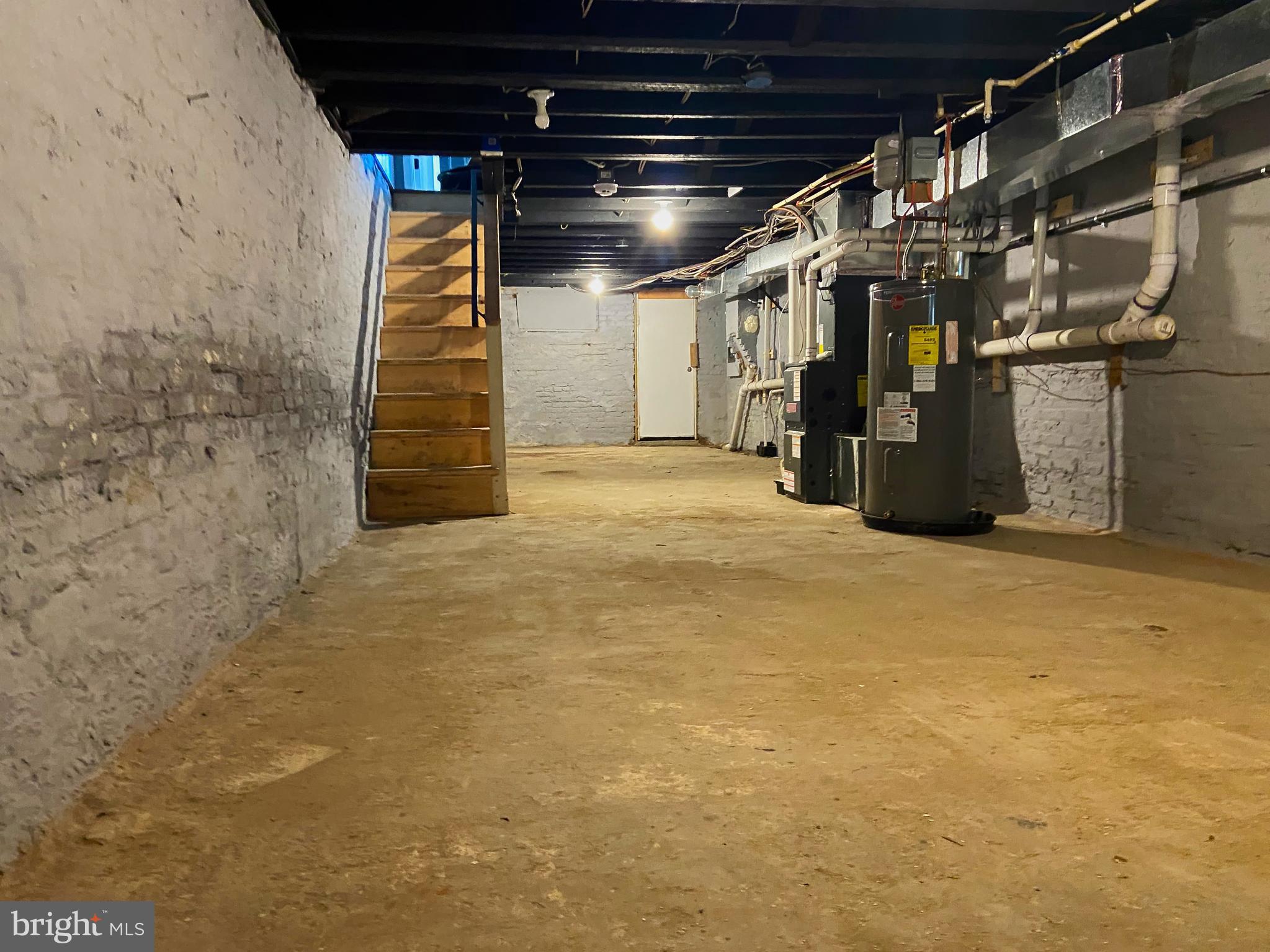 1604 CLIFTVIEW AVENUE