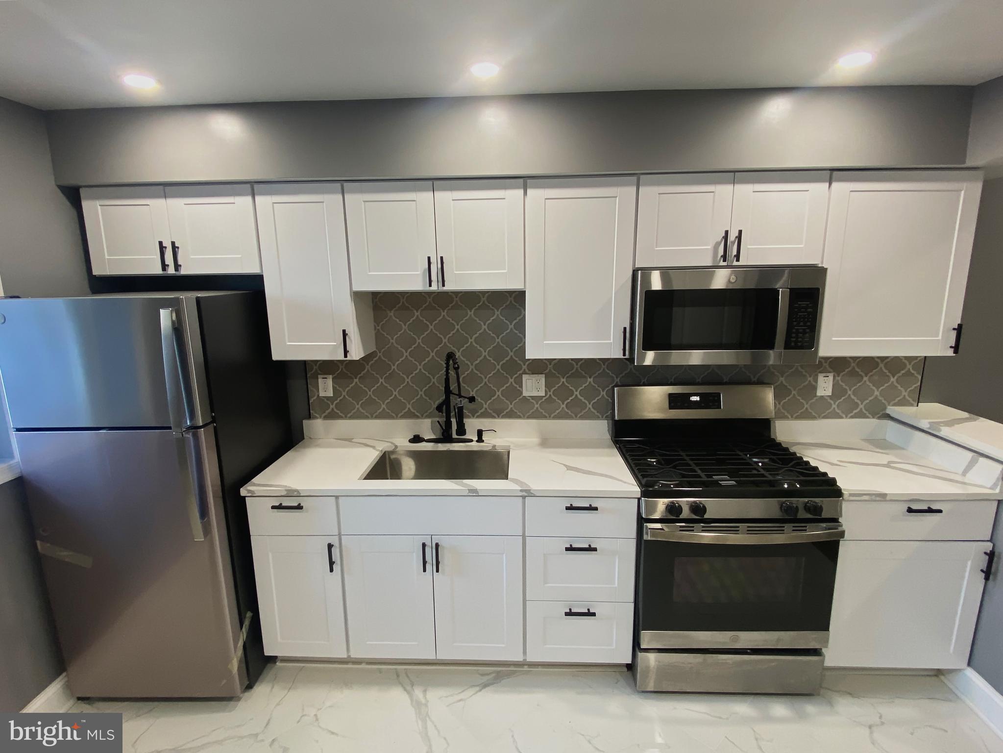 1604 CLIFTVIEW AVENUE