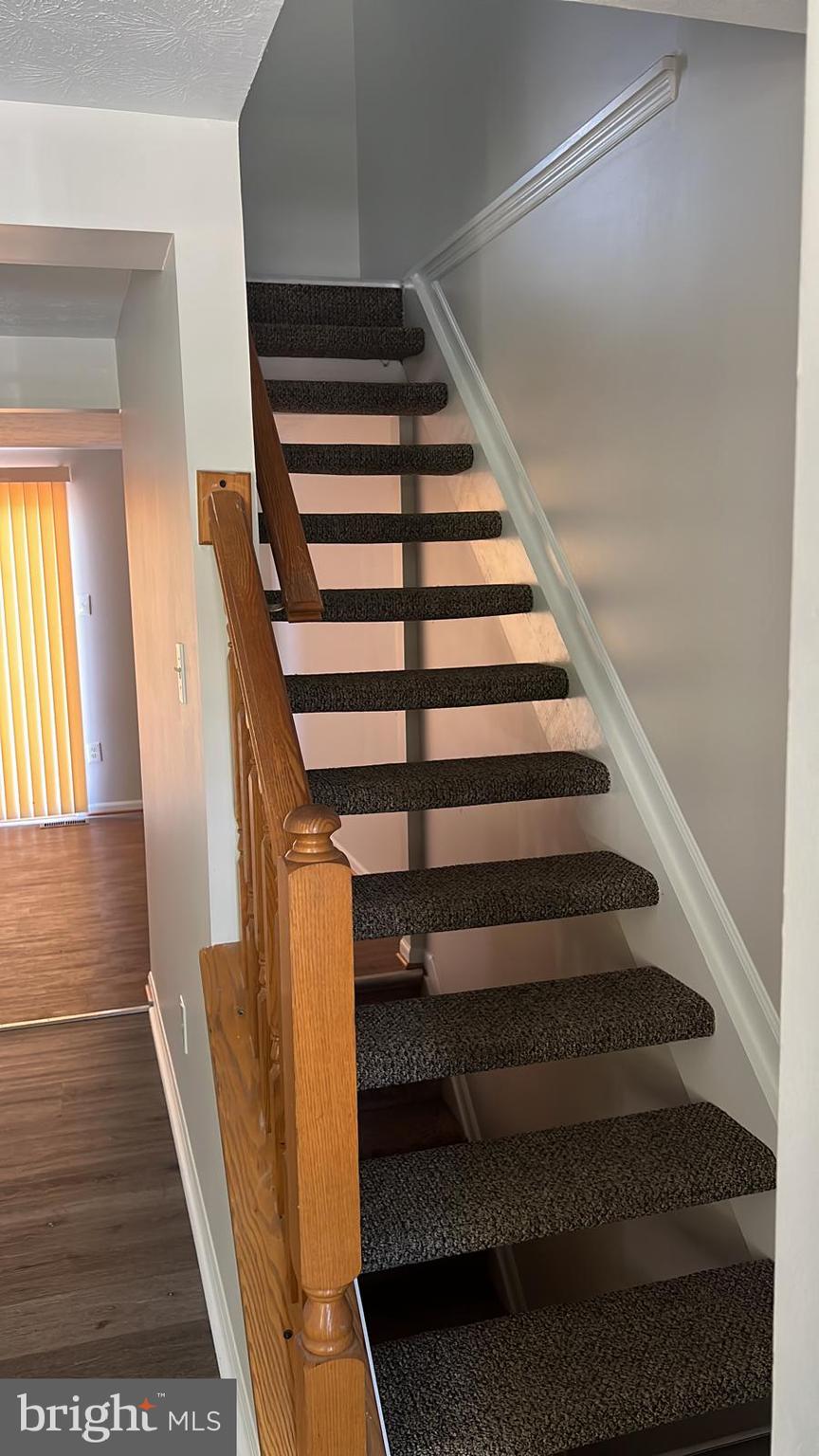 2243 RIDING CROP WAY