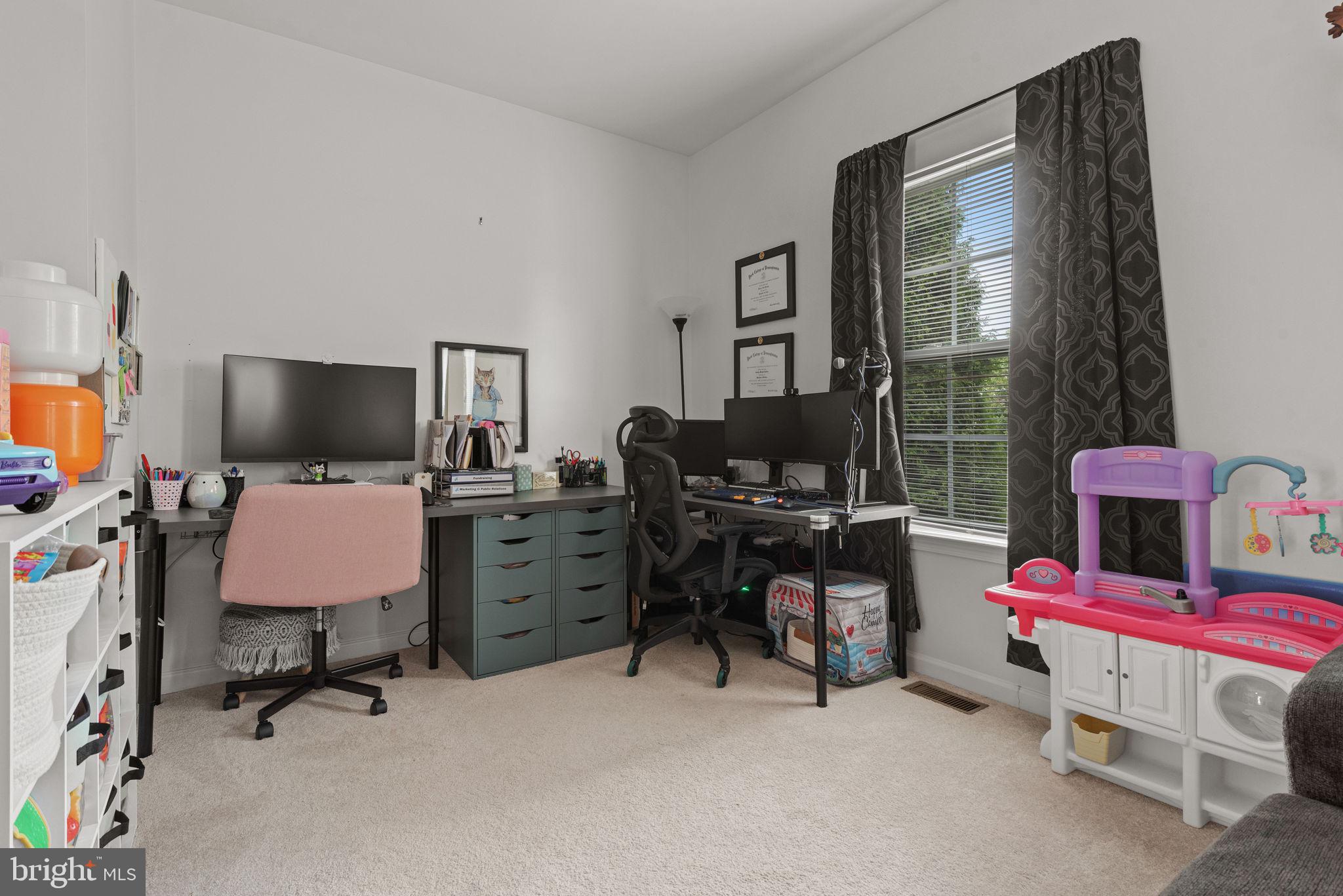 1164 Blue Bird Ln #23