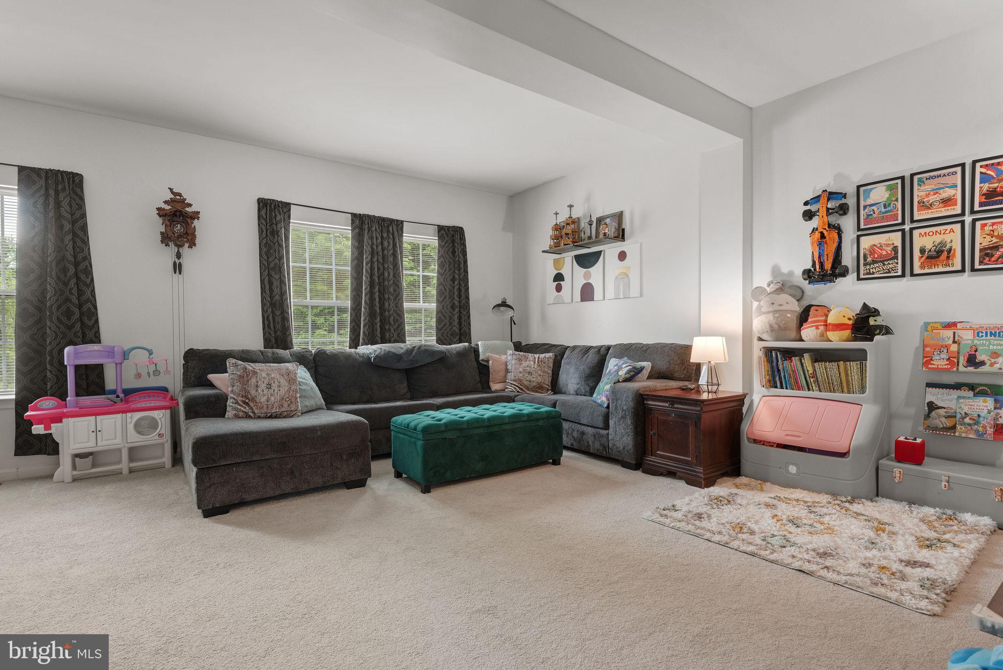 1164 Blue Bird Ln #23