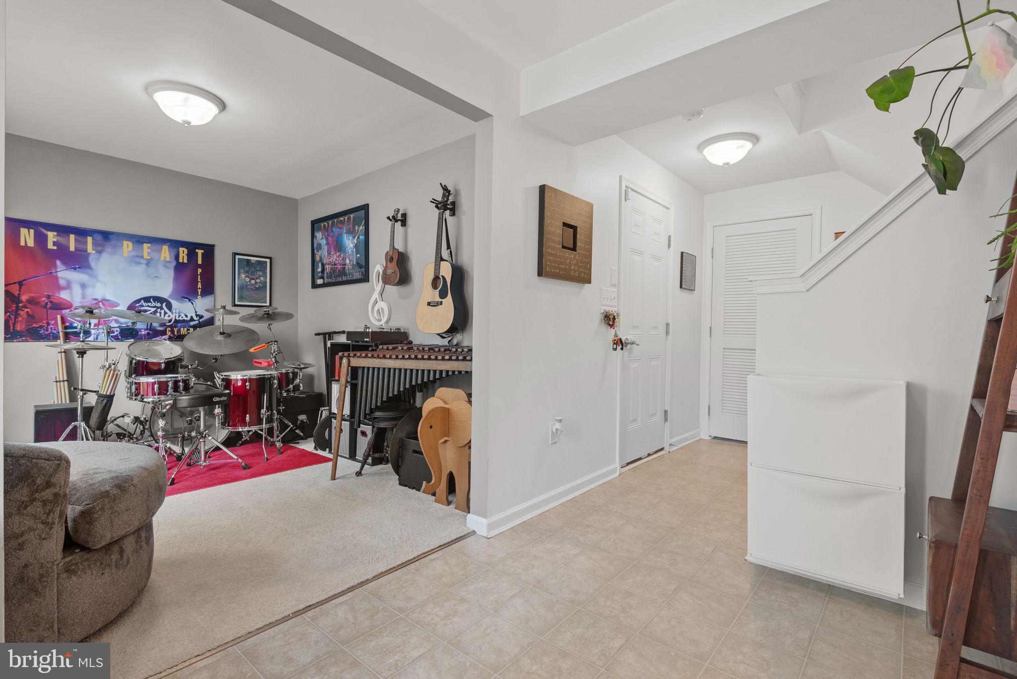 1164 Blue Bird Ln #23