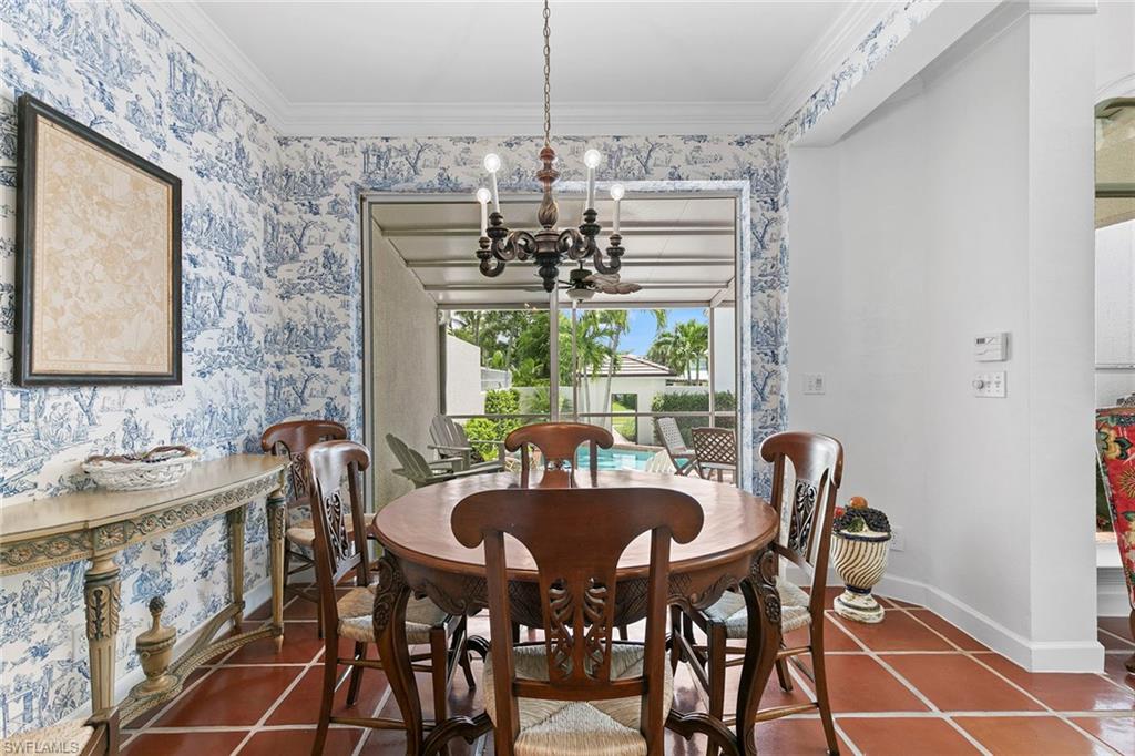 1136 6th ST S Unit: 5