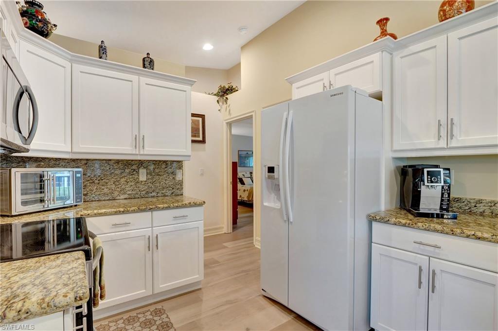 200 Diamond CIR # 208