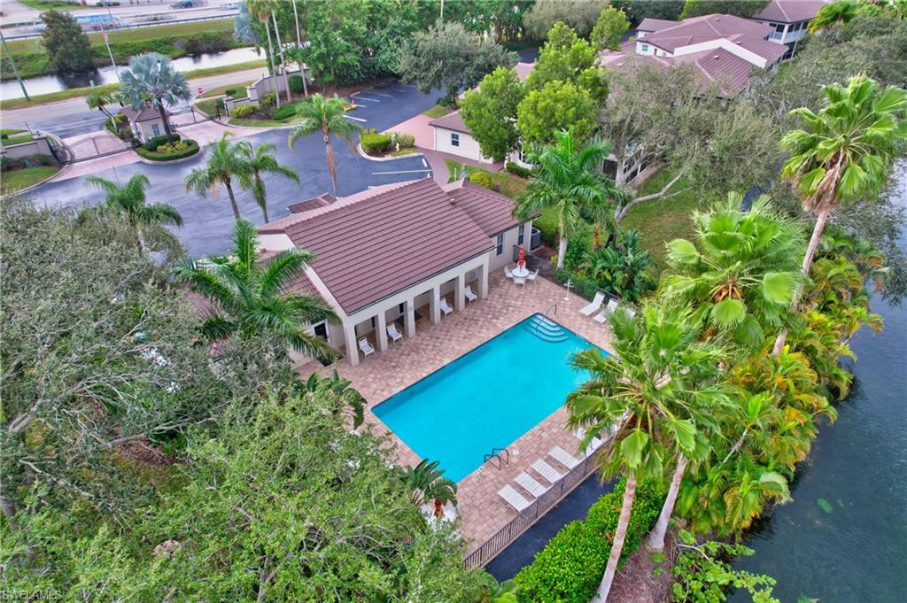 200 Diamond CIR # 208