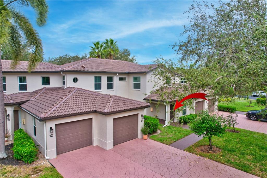 200 Diamond CIR # 208