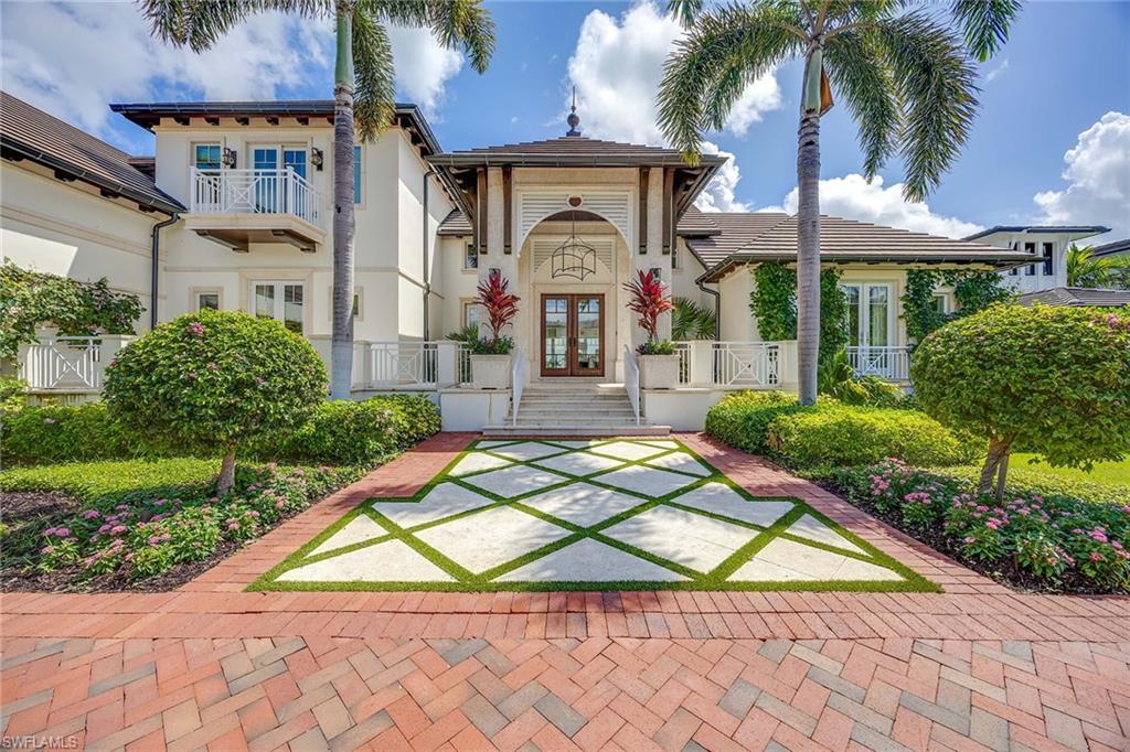 221 Aqua CT
