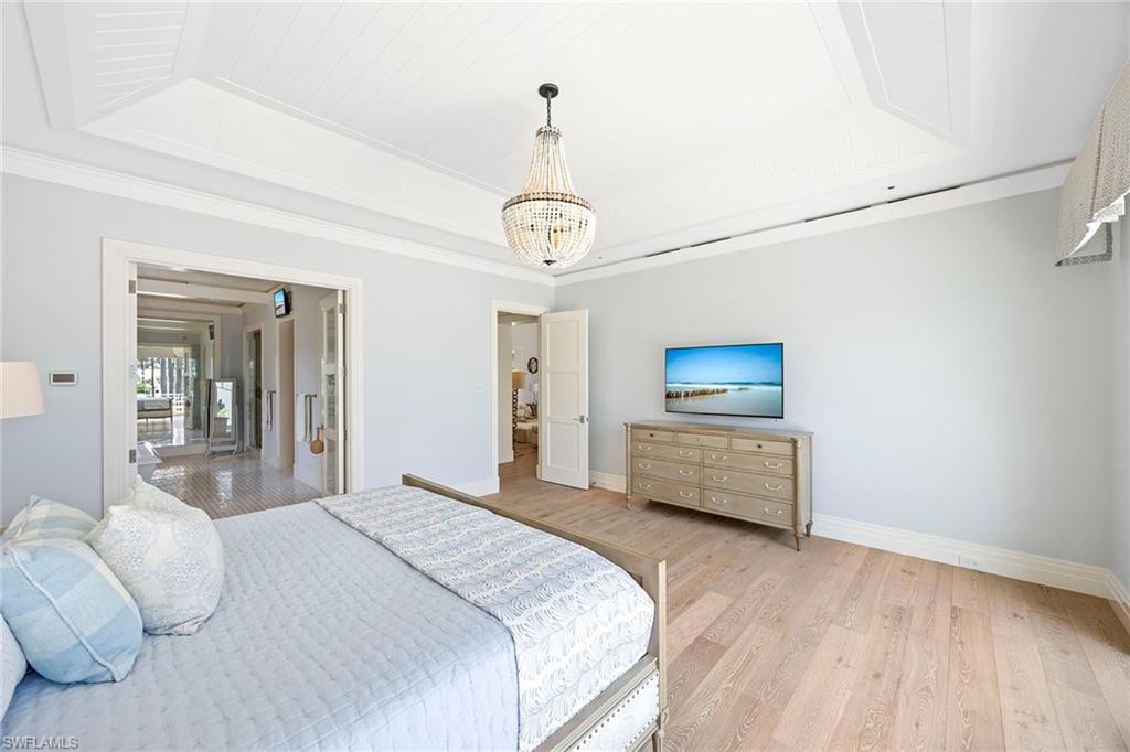 221 Aqua CT