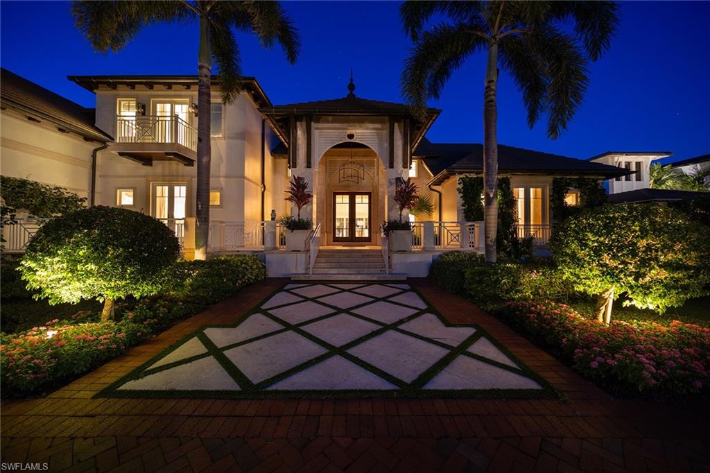 221 Aqua CT
