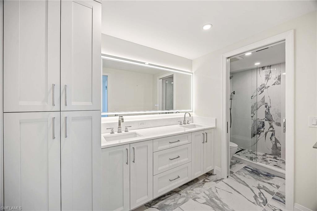 4301 Gulf Shore BLVD N # 202