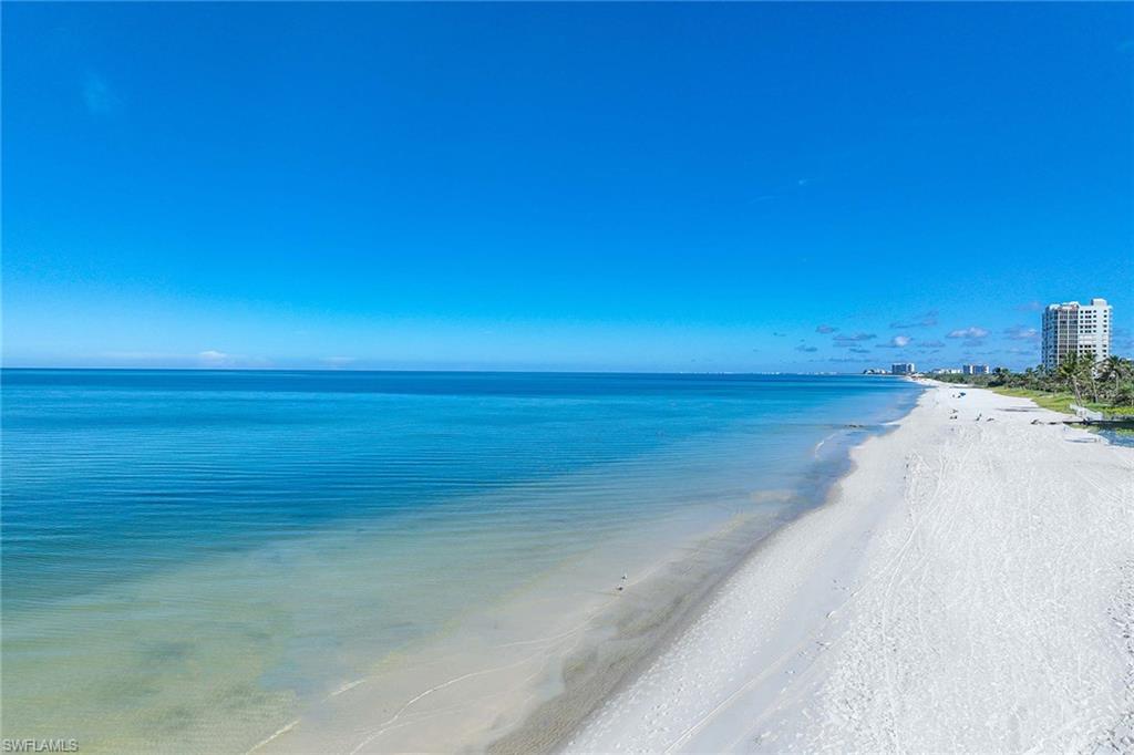 4301 Gulf Shore BLVD N # 202