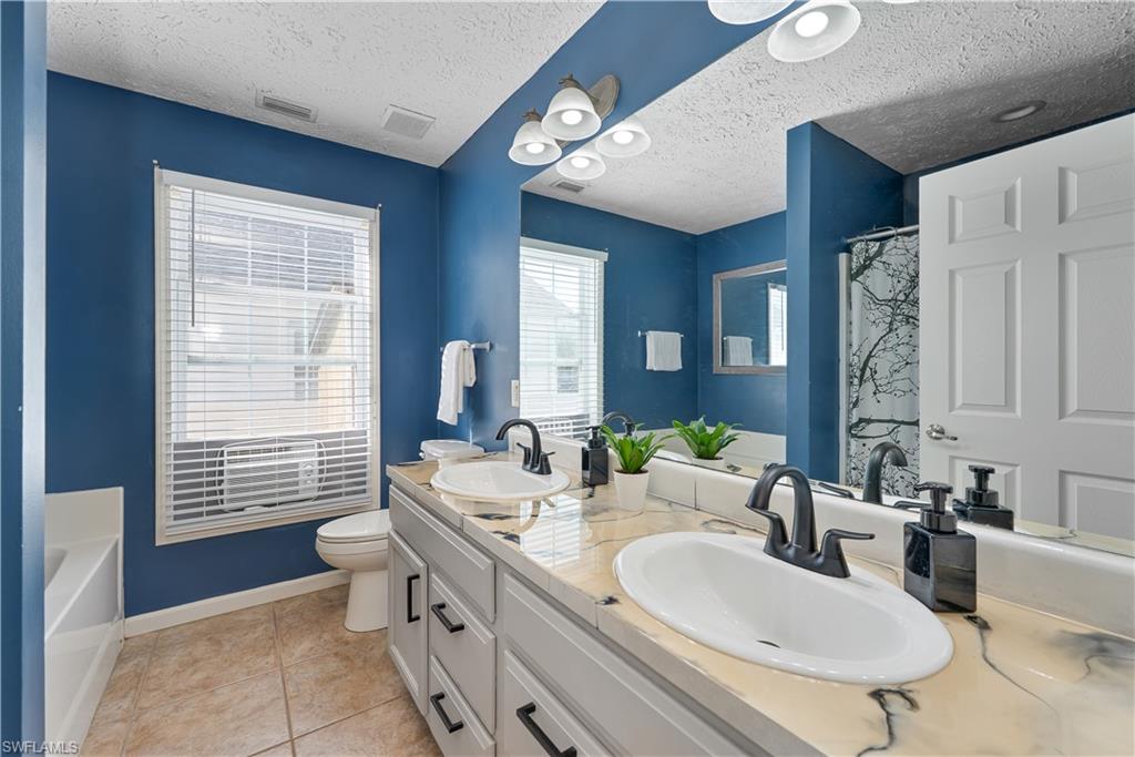 150 Leawood CIR