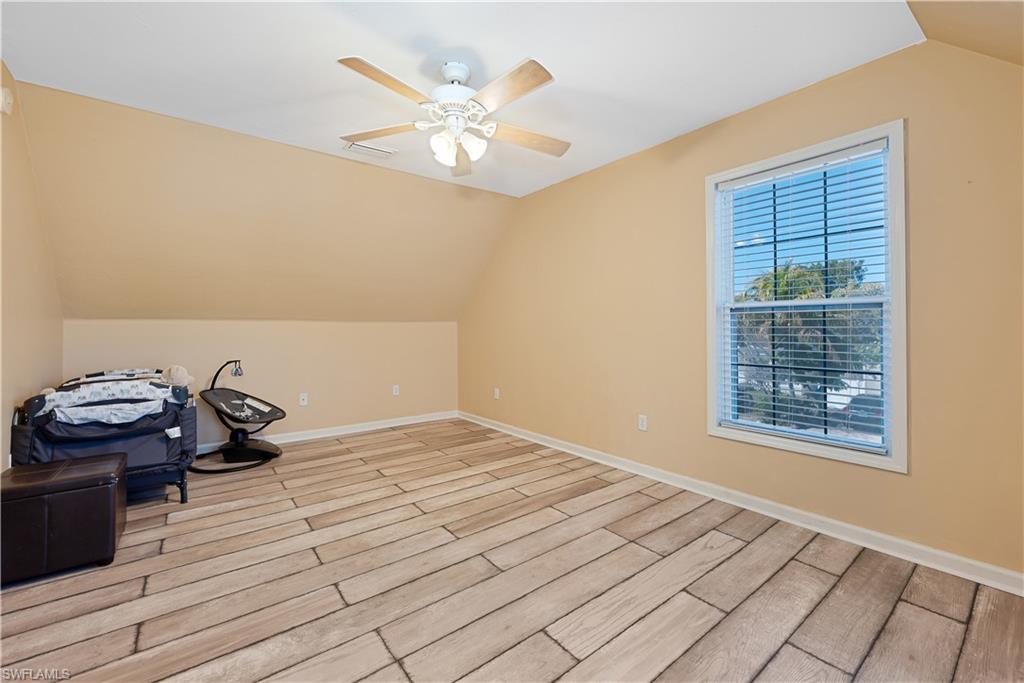 150 Leawood CIR