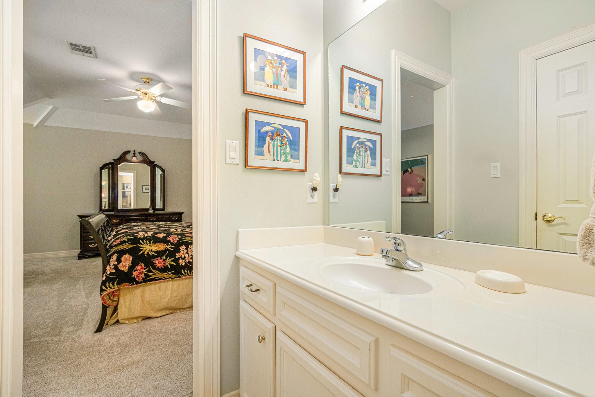 13611 N Tracewood Bend