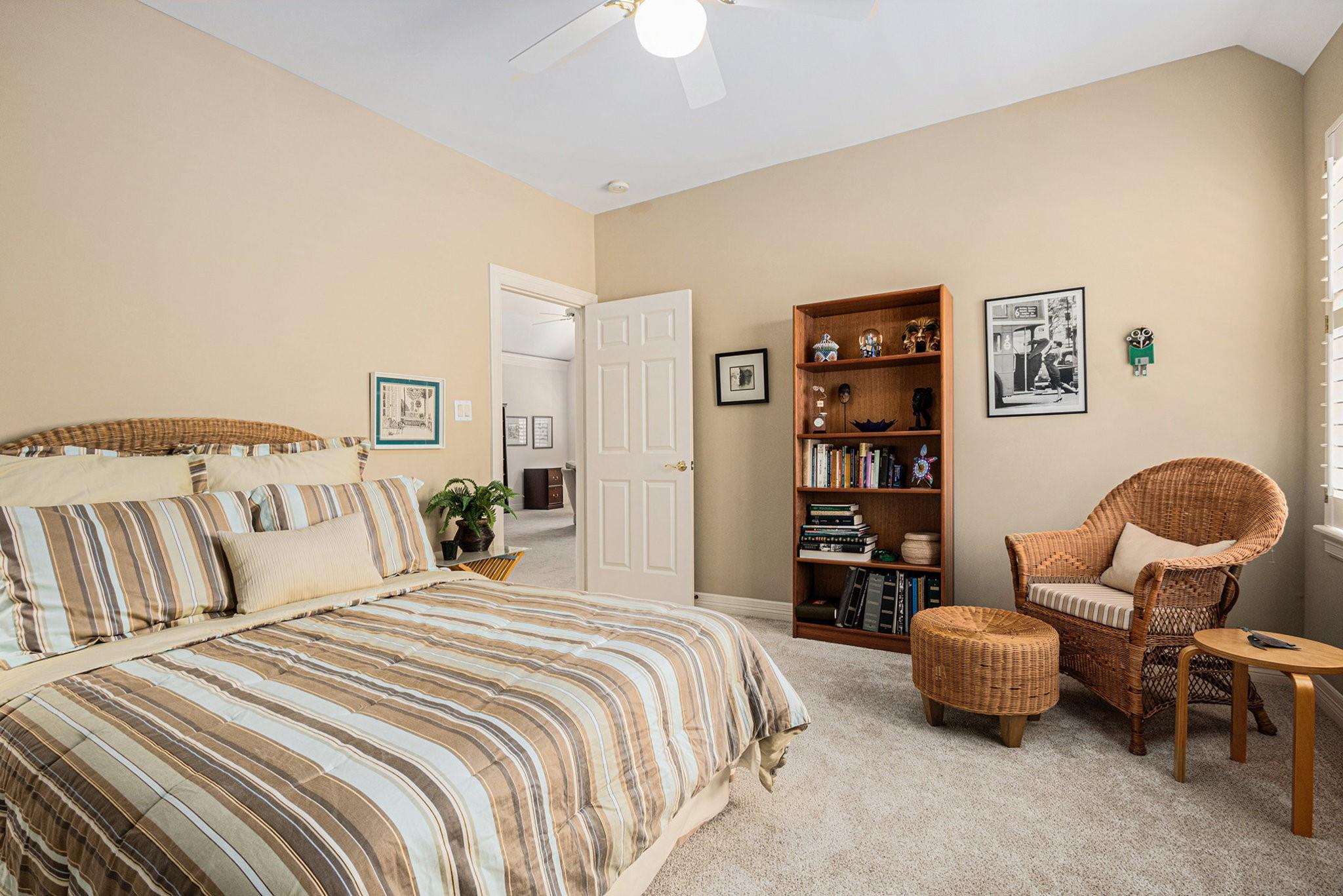 13611 N Tracewood Bend