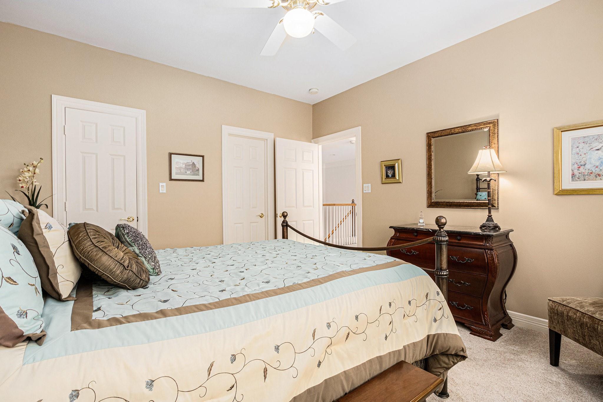 13611 N Tracewood Bend