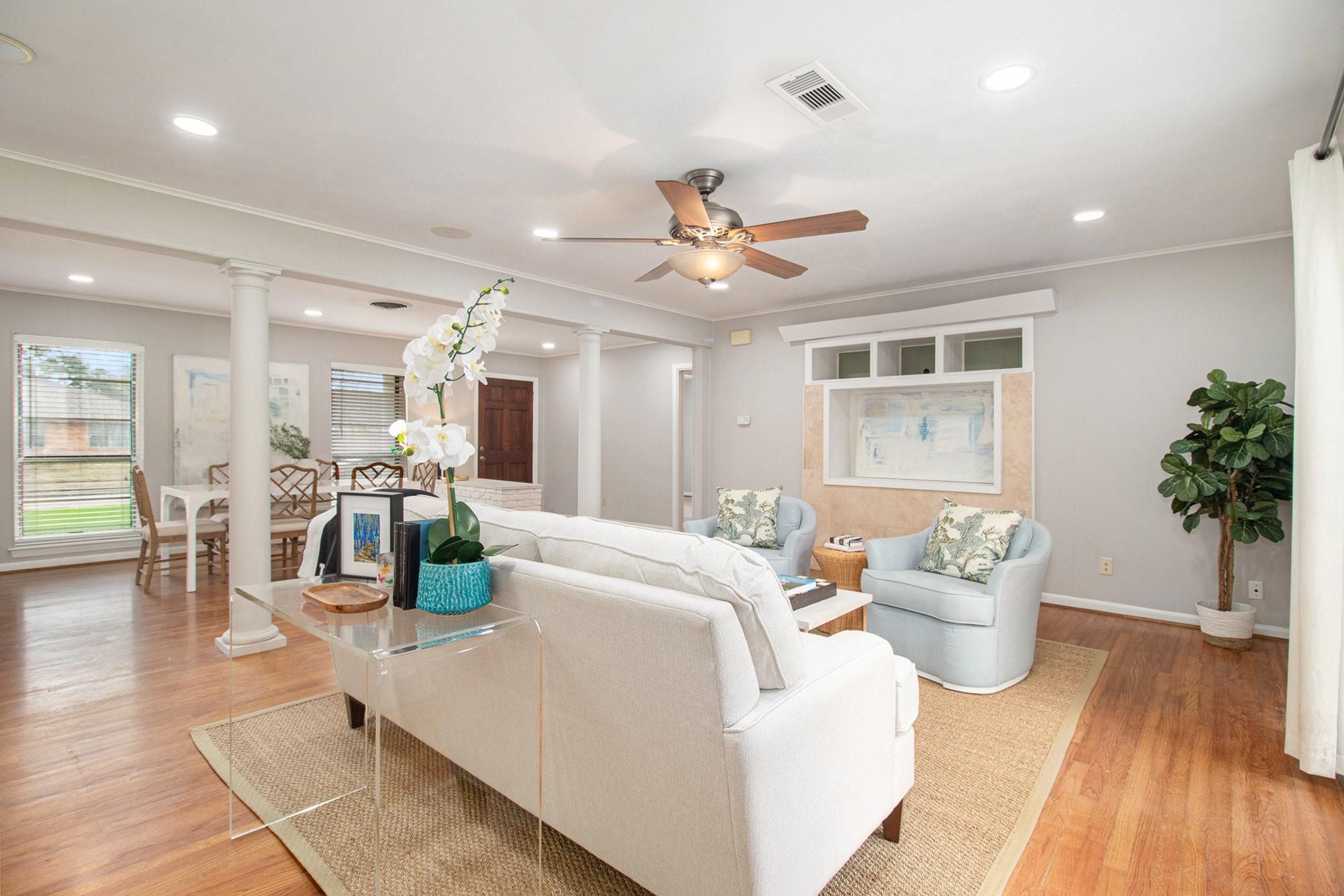 6738 Kury Lane
